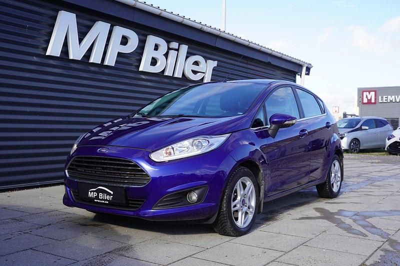 Blå Brugt 2014 Ford Fiesta Titanium Hatchback | 39.900 kr. (God pris) - Billede 1/4