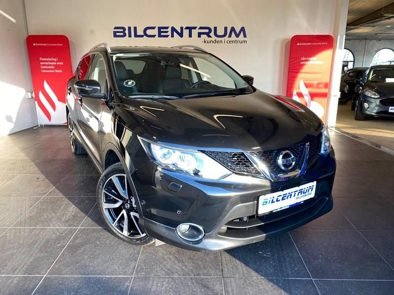 Brun Brugt 2017 Nissan Qashqai Tekna SUV | 149.900 kr. (Dyr) - Billede 1/4