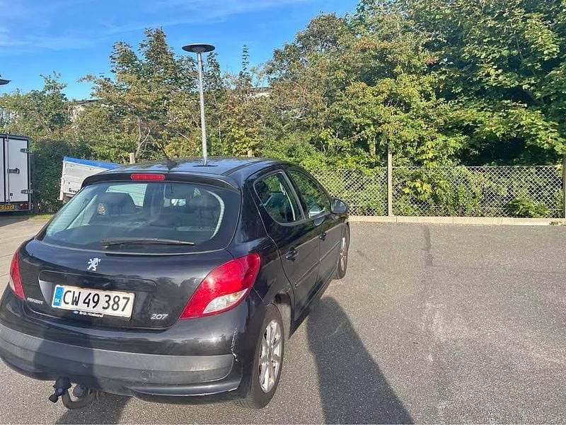 Brugt 2010 Peugeot 207 Sedan | 18.000 kr. (God pris) - Billede 1/4