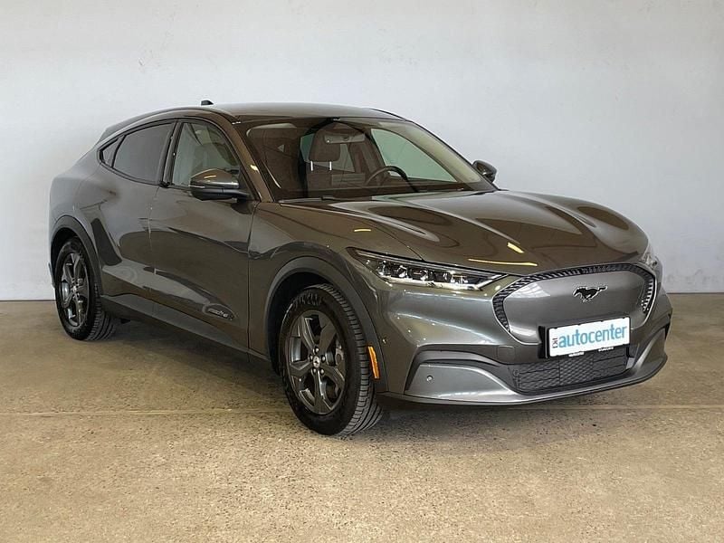 Gråmetal Brugt 2021 Ford Mustang Mach-E Extended Range SUV | 229.800 kr. (God pris) - Billede 1/4