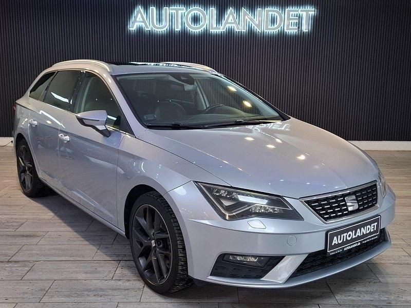 Sølvmetal Brugt 2018 Seat Leon ST XCELLENCE Stationcar | 134.800 kr. (God pris) - Billede 1/4