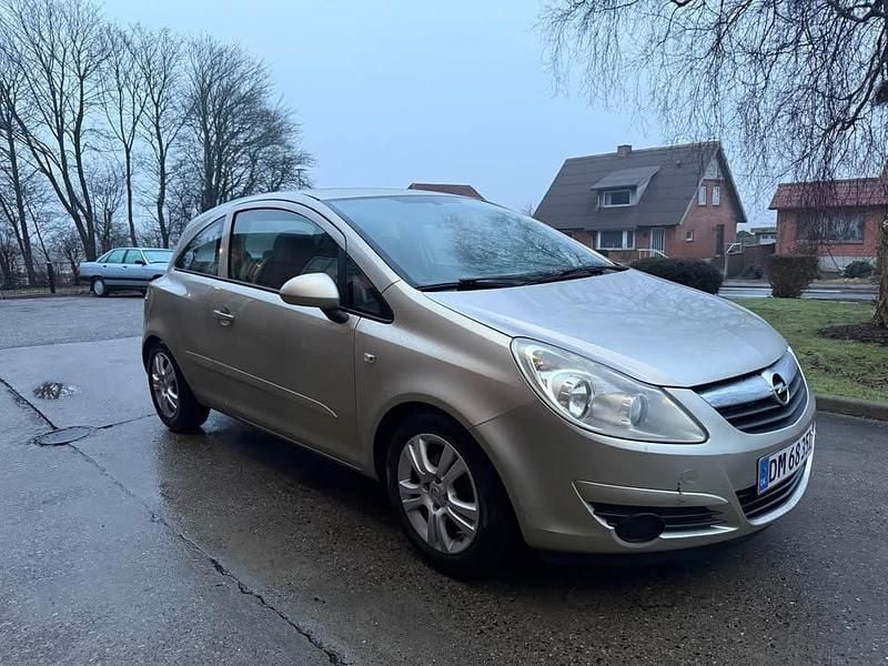 Brugt Opel Corsa 90 HK (66 kW) 2007 Hatchback