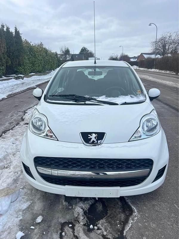 Brugt Peugeot 107 68 HK (50 kW) 2010 Hatchback