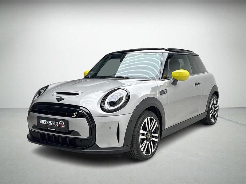 Sølvmetal Brugt 2023 Mini Cooper SE Premium Plus Hatchback | 169.800 kr. (Fair pris) - Billede 1/4