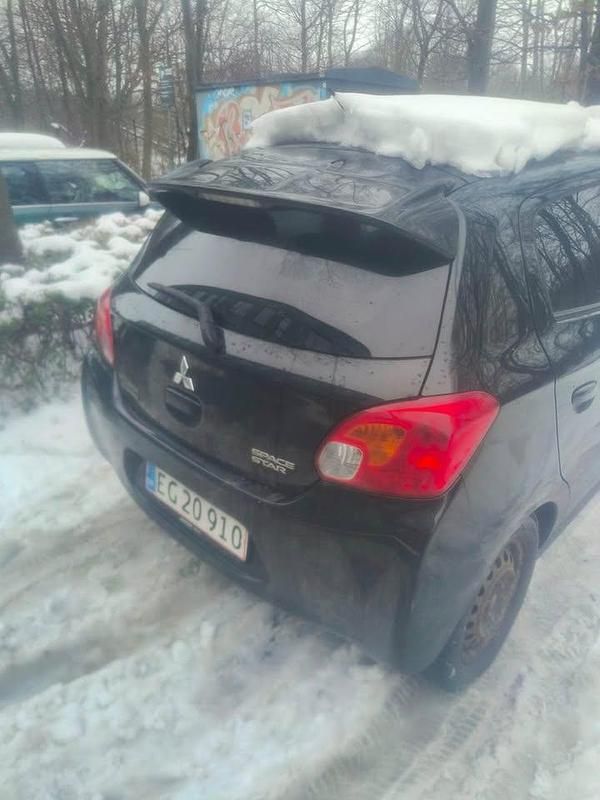 Brugt Mitsubishi Space Star 80 HK (58 kW) 2014 Sort MPV