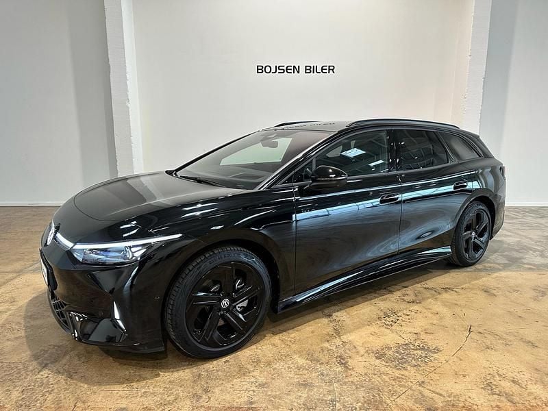 Grenadilla black metallic Brugt 2025 VW ID.7 GTX Sedan | 459.990 kr. - Billede 1/4