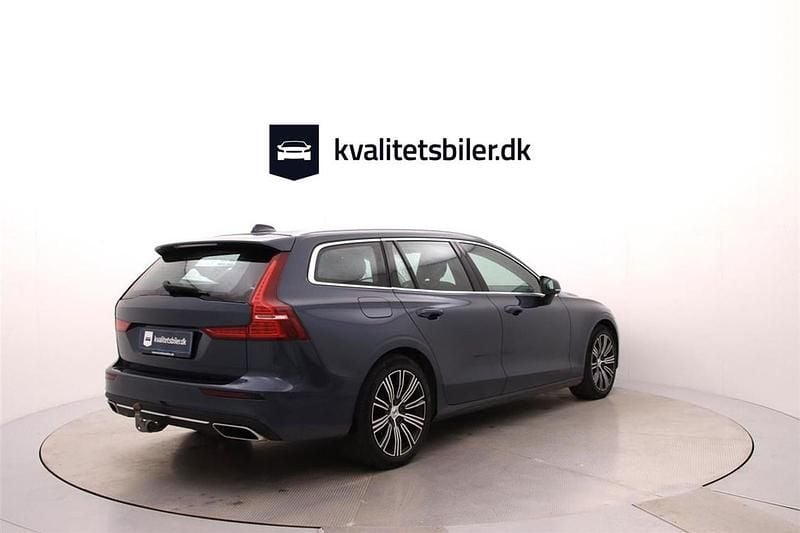 Brugt Volvo V60 Inscription 340 HK (250 kW) 2022 Lysblå Stationcar