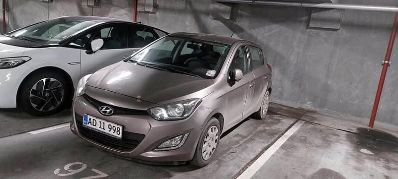 Brugt 2013 Hyundai i20 Hatchback | 35.000 kr. (God pris) - Billede 1/4