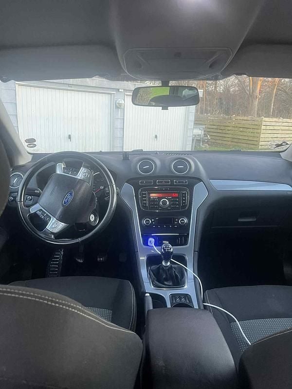 Sort Brugt 2010 Ford Mondeo Titanium Stationcar | 13.200 kr. (Fair pris) - Billede 1/9