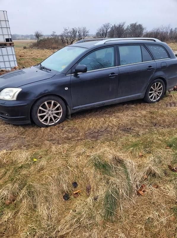 Brugt Toyota Avensis 116 HK (85 kW) 2005 Stationcar