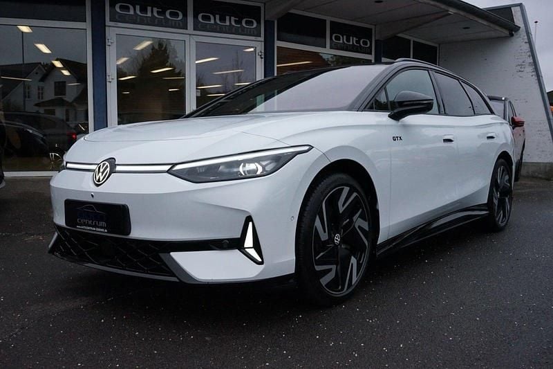 Hvidmetal Brugt 2025 VW ID.7 GTX Sedan | 484.900 kr. - Billede 1/4