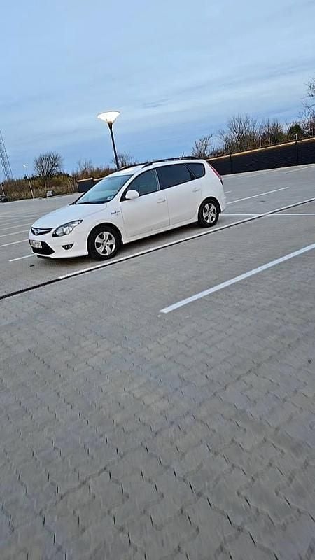 Brugt 2011 Hyundai i30 Stationcar | 28.000 kr. (Dyr) - Billede 1/4