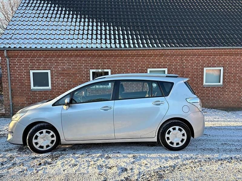 Brugt Toyota Verso 147 HK (108 kW) 2013 Grå MPV