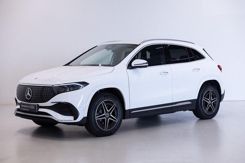 Farve: hvid Ny 2025 Mercedes EQA250+ Premium SUV | 389.900 kr. (Fair pris) - Billede 1/4