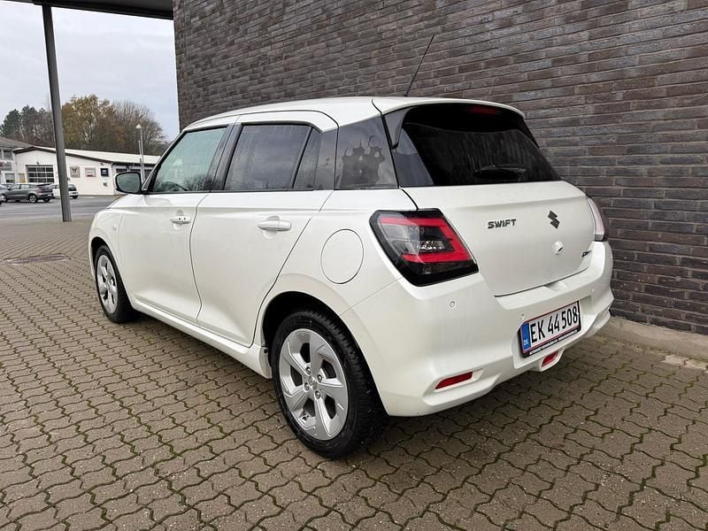 Brugt Suzuki Swift 82 HK (60 kW) 2025 Pure white pearl Hatchback