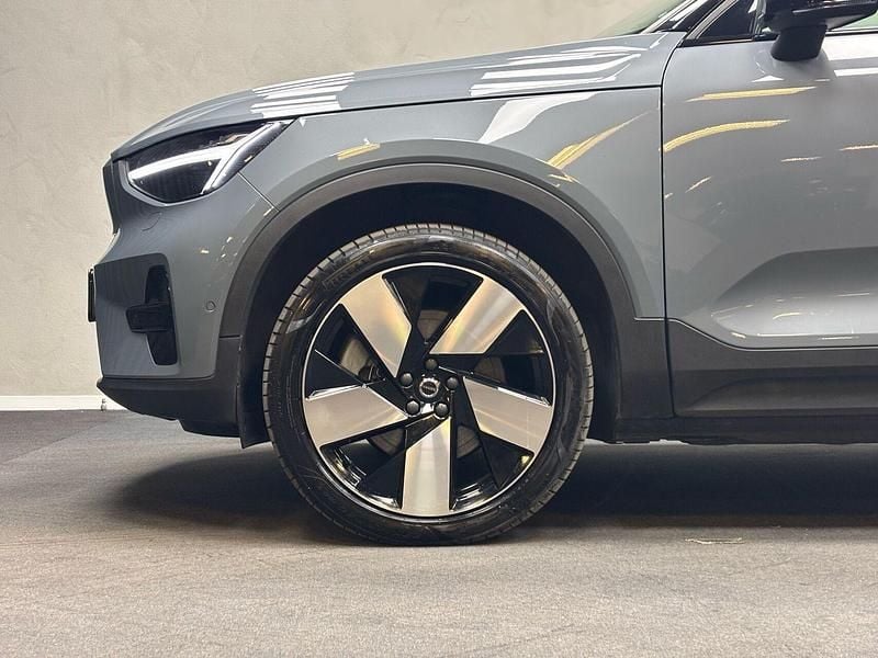 Brugt Volvo XC40 Ultimate 300 kW (408 HK) 2023 Gray SUV