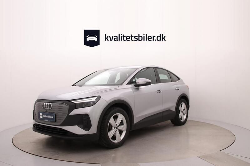 Sølvmetal Brugt 2023 Audi Q4 Sportback e-tron Comfort SUV | 239.900 kr. (God pris) - Billede 1/4