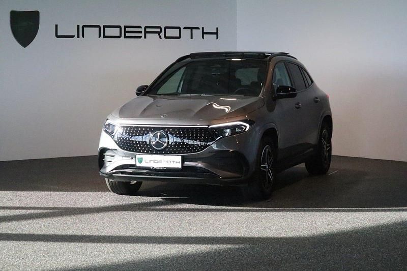 Gråmetal Brugt 2024 Mercedes EQA250+ AMG line SUV | 3.900 kr. - Billede 1/4
