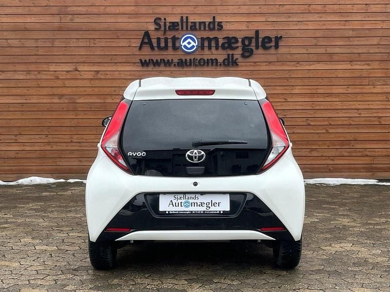 Brugt Toyota Aygo x-press 72 HK (52 kW) 2020 Hvid Hatchback