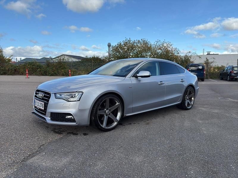 Grå Brugt 2016 Audi A5 Sportback S-Line Hatchback | 145.000 kr. (God pris) - Billede 1/4