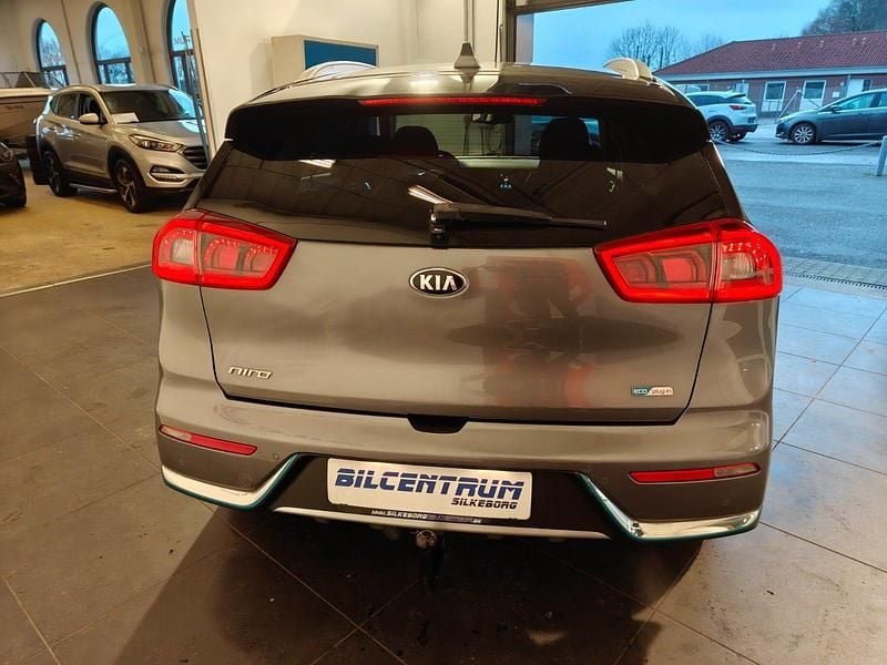 Brugt Kia Niro Advance 141 HK (103 kW) 2018 Gråmetal SUV