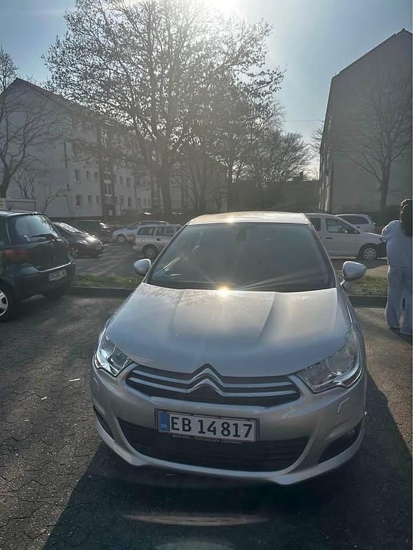 Grå Brugt 2013 Citroën C4 Hatchback | 45.000 kr. - Billede 1/4