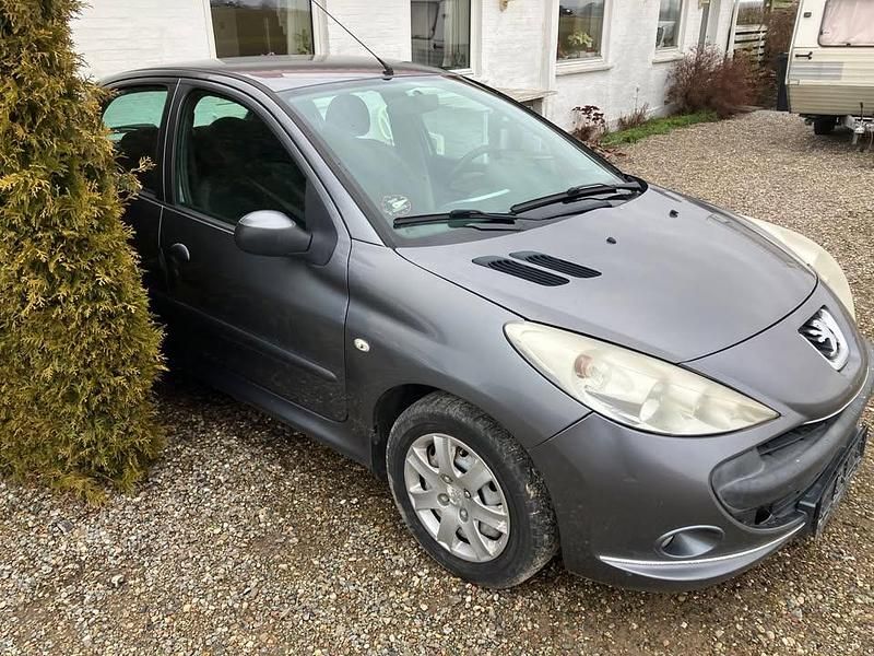 Brugt Peugeot 206+ 68 HK (50 kW) 2011 Hatchback
