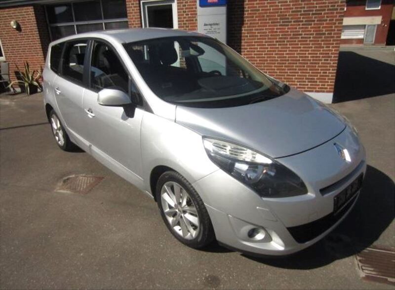 Brugt Renault Grand Scénic III Dynamique 130 HK (95 kW) 2009 MPV