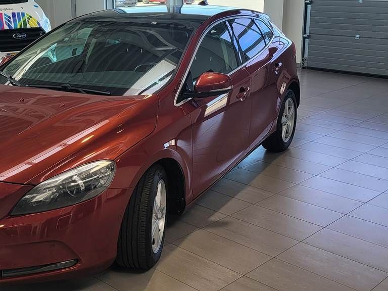 Brugt Volvo V40 113 HK (83 kW) 2012 Stationcar
