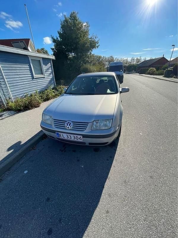 Brugt VW Bora 116 HK (85 kW) 1999 Sedan