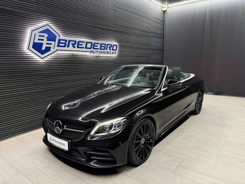 Sortmetal Brugt 2019 Mercedes C200 AMG line Cabriolet | 449.500 kr. - Billede 1/4