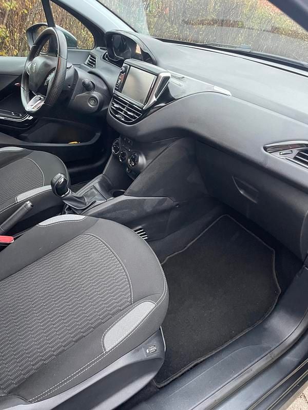 Brugt Peugeot 208 Active 82 HK (60 kW) 2015 Grå Hatchback