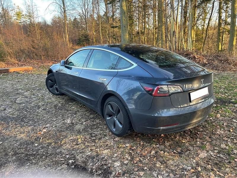 Brugt Tesla Model 3 Standard Range Plus 239 kW (325 HK) 2020 Sedan