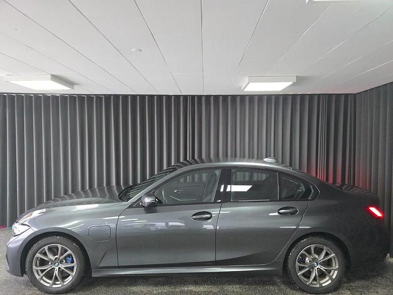 Brugt BMW 330e M Sport 292 HK (214 kW) 2020 Koksmetal Sedan