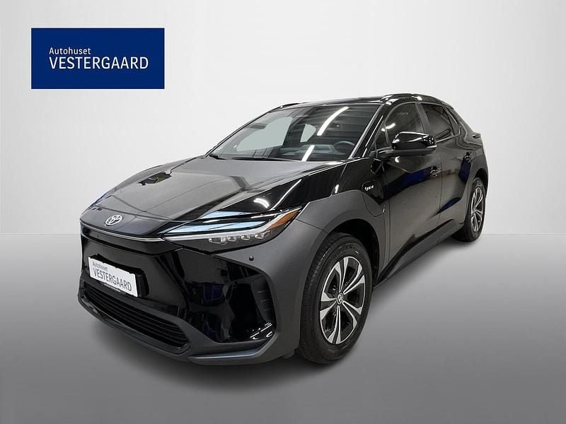 Sort Brugt 2024 Toyota bZ4X Active SUV | 229.400 kr. (Fair pris) - Billede 1/4