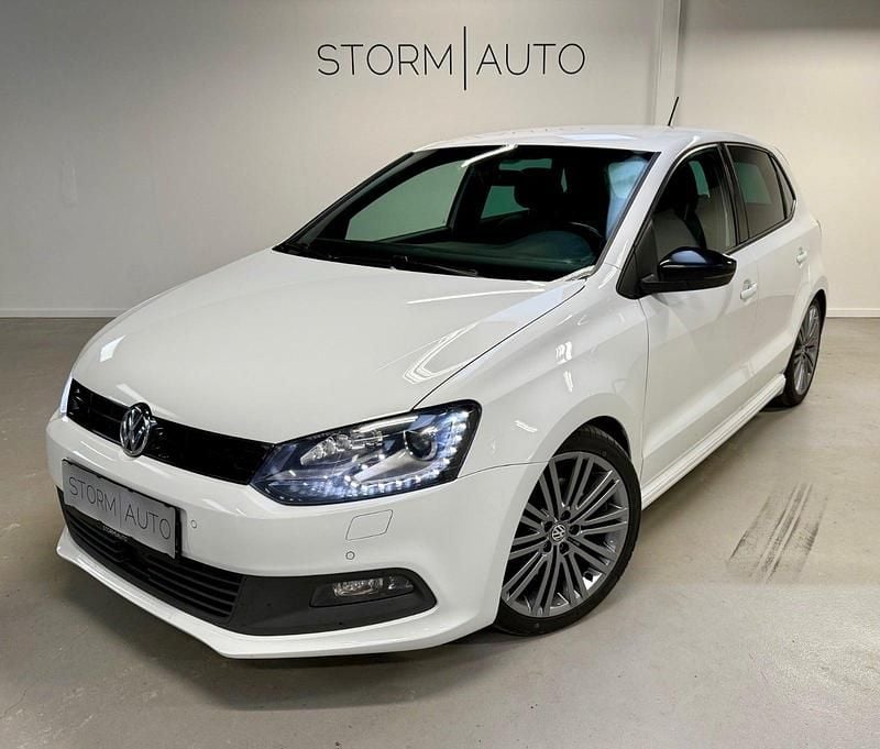 Hvid Brugt 2016 VW Polo BlueGT Hatchback | 99.900 kr. (Fair pris) - Billede 1/4