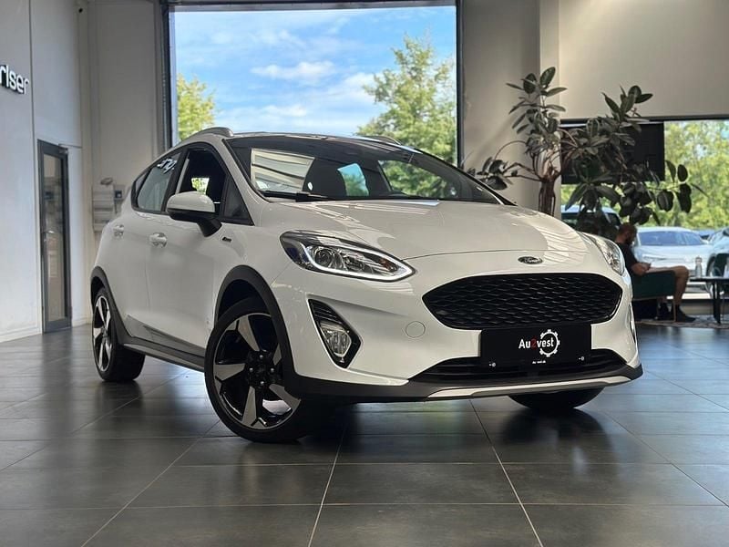 Hvid Brugt 2018 Ford Fiesta Active Hatchback | 109.799 kr. (Fair pris) - Billede 1/4
