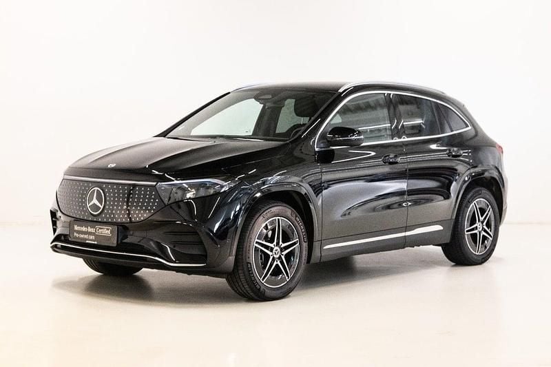 Farve: sort Brugt 2024 Mercedes EQA350 AMG SUV | 319.900 kr. (Fair pris) - Billede 1/4