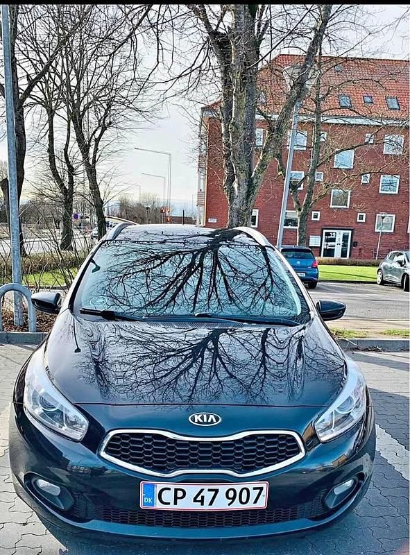 Sort Brugt 2013 Kia Ceed Hatchback | 43.500 kr. (Fair pris) - Billede 1/4