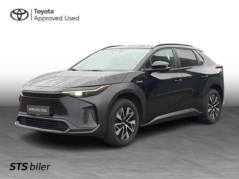 Sort Brugt 2023 Toyota bZ4X Active SUV | 244.900 kr. (Fair pris) - Billede 1/3