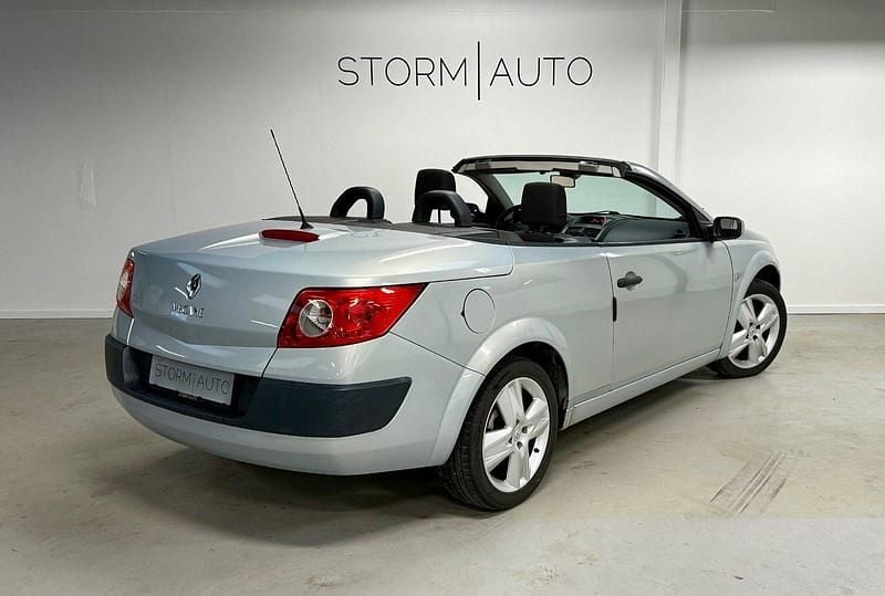 Sølvmetal Brugt 2005 Renault Mégane Cabriolet Cabriolet | 39.900 kr. - Billede 1/4