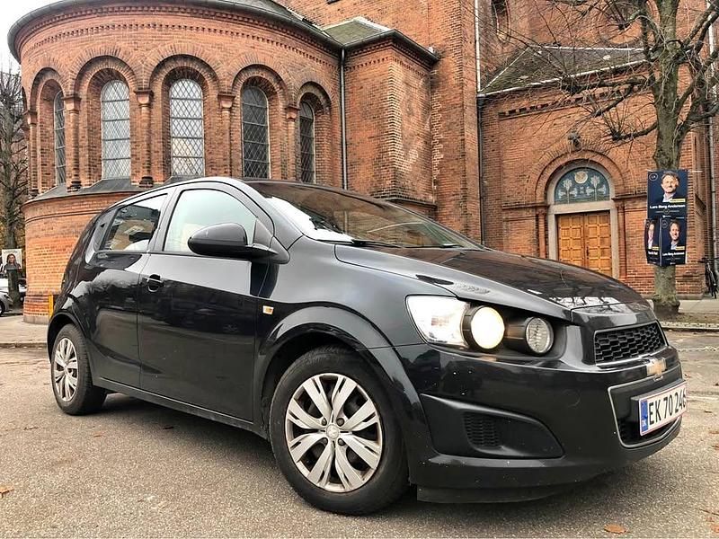 Brugt Chevrolet Aveo LTZ 86 HK (63 kW) 2014 Sort Hatchback