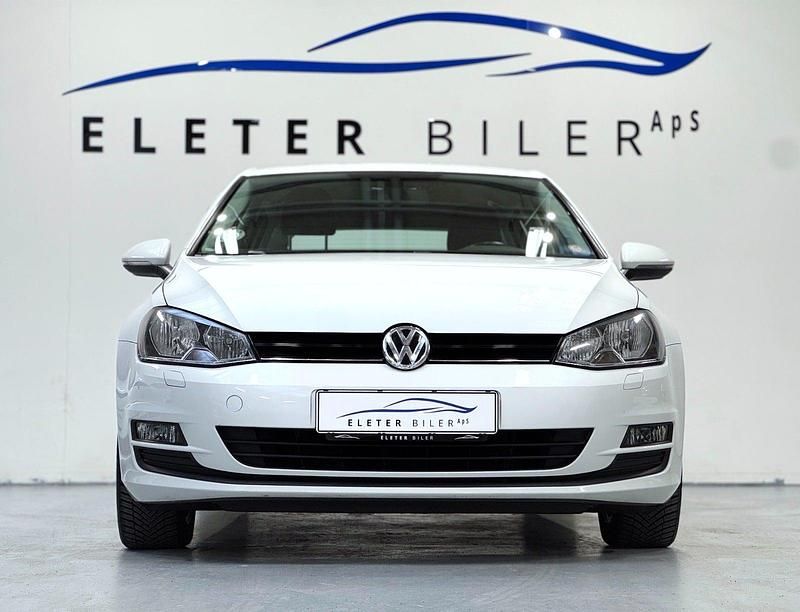 Brugt VW Golf VII Life 122 HK (89 kW) 2014 Hvid Hatchback