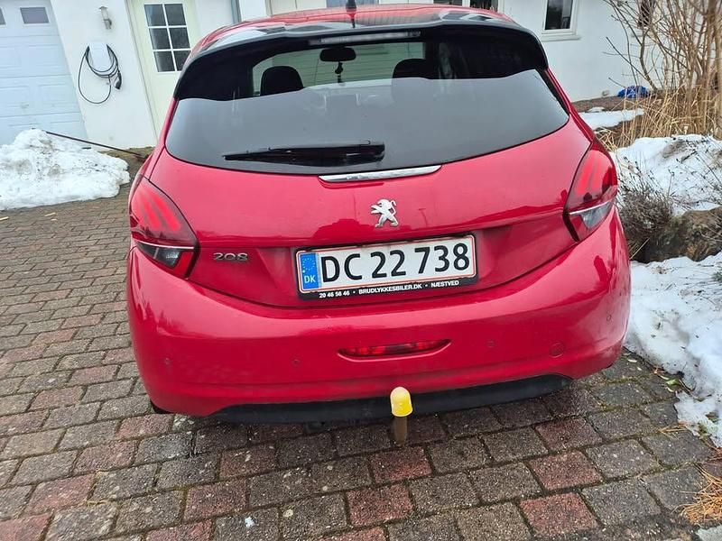 Brugt Peugeot 208 99 HK (72 kW) 2018 Rød Hatchback