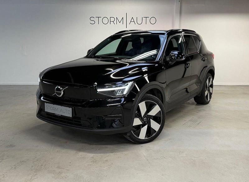 Sortmetal Brugt 2023 Volvo XC40 Core SUV | 219.900 kr. (Super pris) - Billede 1/4