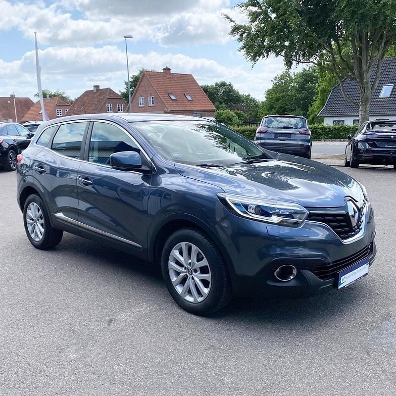 Gråmetal Brugt 2015 Renault Kadjar Zen SUV | 129.900 kr. (Lidt for dyr) - Billede 1/4