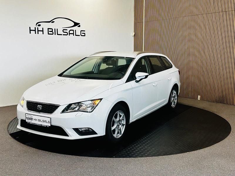 Hvid Brugt 2016 Seat Leon ST Style Stationcar | 99.700 kr. (Fair pris) - Billede 1/4