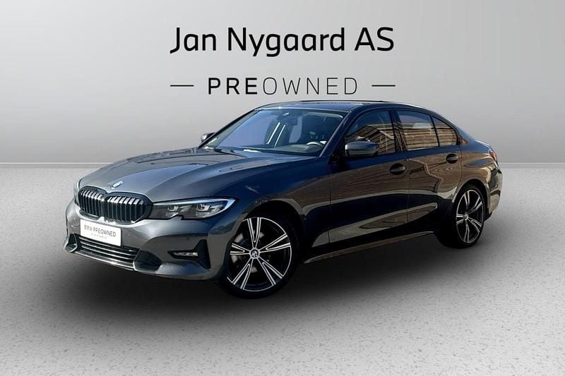 Gråmetal Brugt 2019 BMW 320 Sport Line Sedan | 289.000 kr. (Fair pris) - Billede 1/4