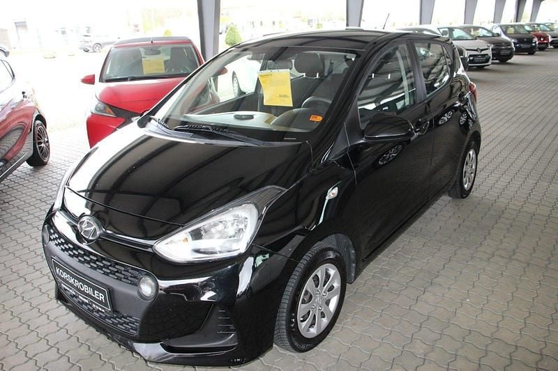 Brugt Hyundai i10 Comfort 66 HK (48 kW) 2017 Sortmetal Hatchback