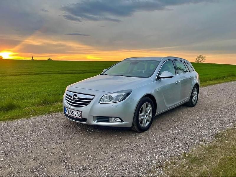 Grå Brugt 2012 Opel Insignia Stationcar | 44.000 kr. (God pris) - Billede 1/4
